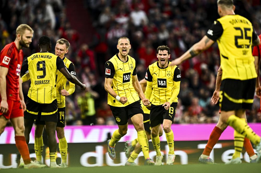 利拉德也借 利拉德也借